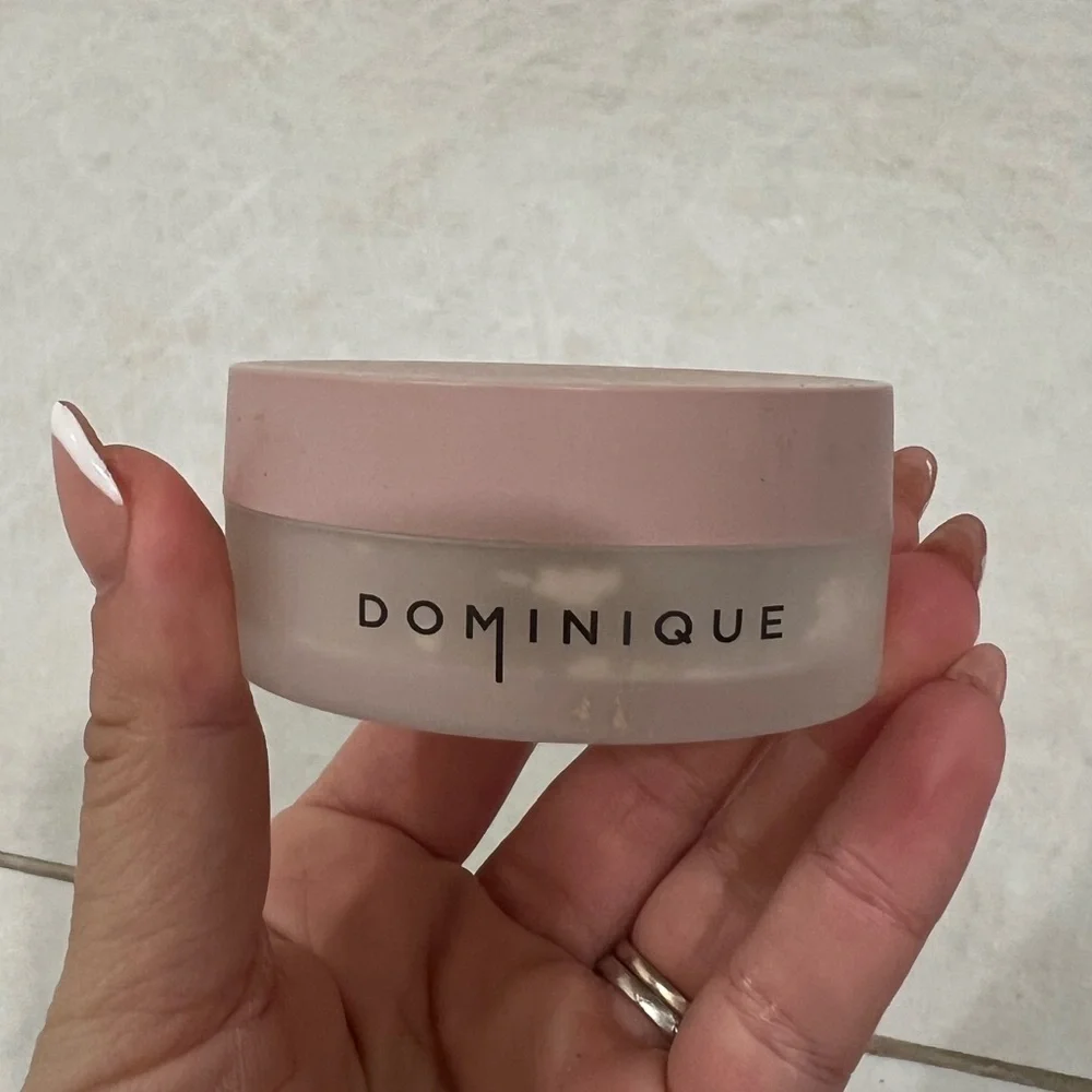 Dominique Translucent Setting Powder